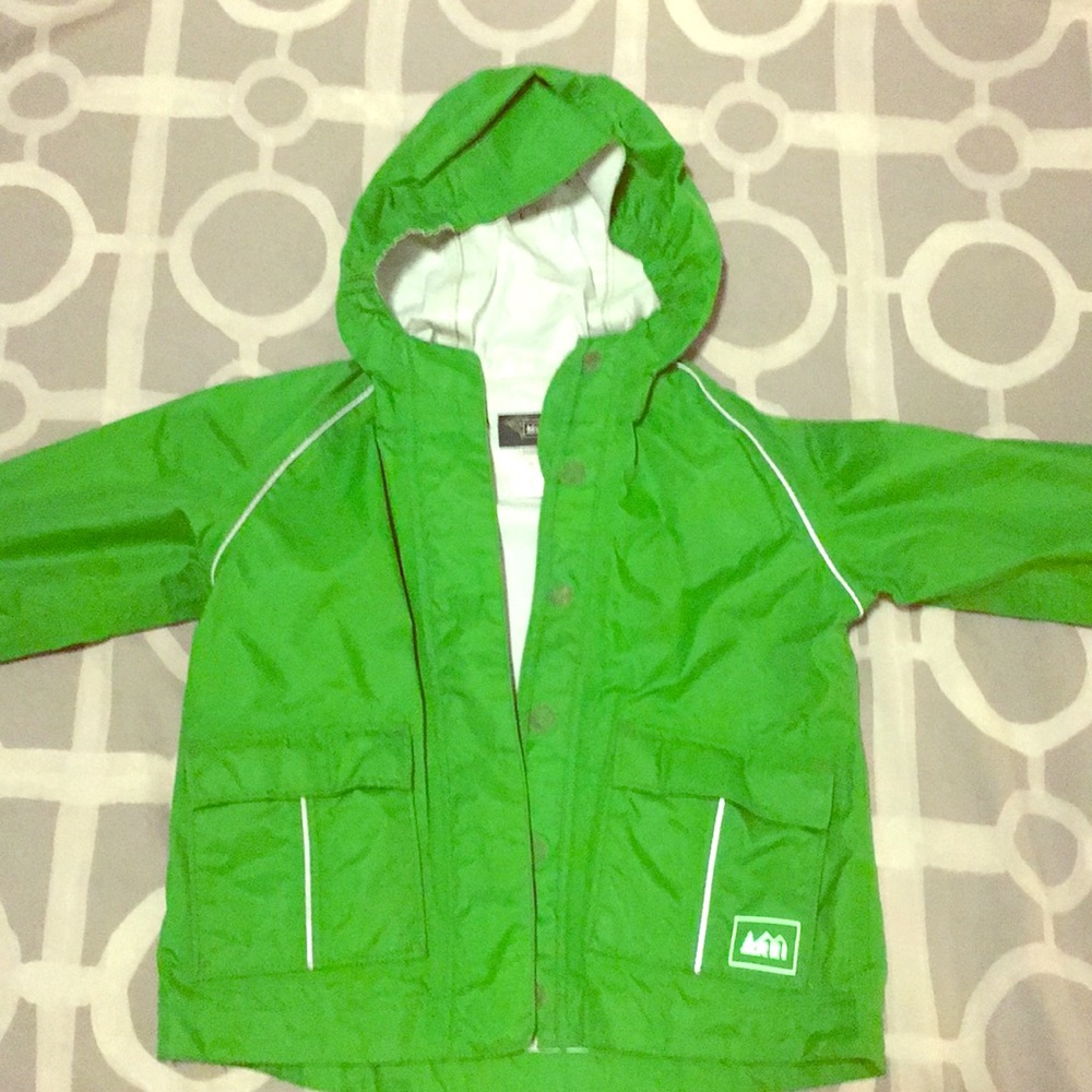 2t REI toddler raincoat